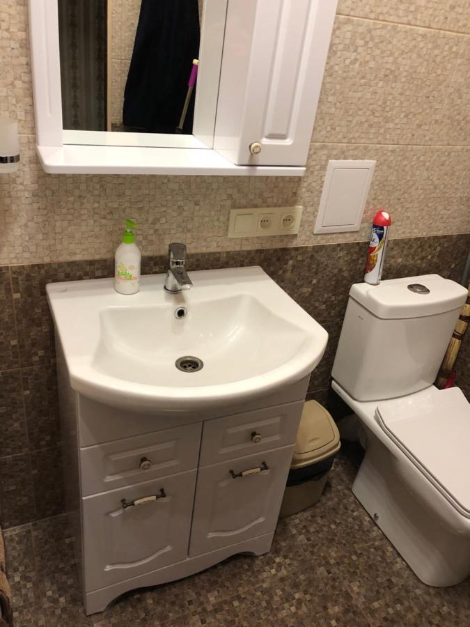 Red Apartment 2019 Very Centre Kherson Eksteriør bilde